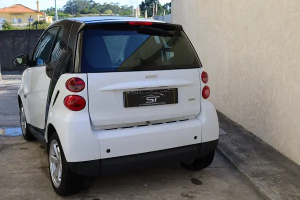 Smart ForTwo Coupé 1.0 mhd Pure 61 10