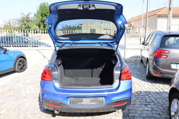 BMW 116 d Edition M Sport Shadow 22