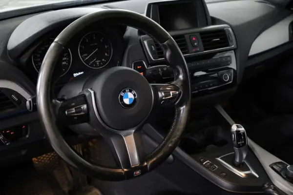BMW 118 d Aut. M Sport 5