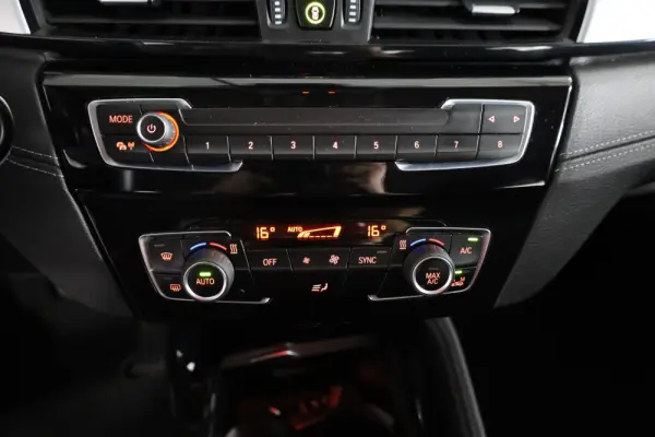 BMW X2 18 d sDrive 18