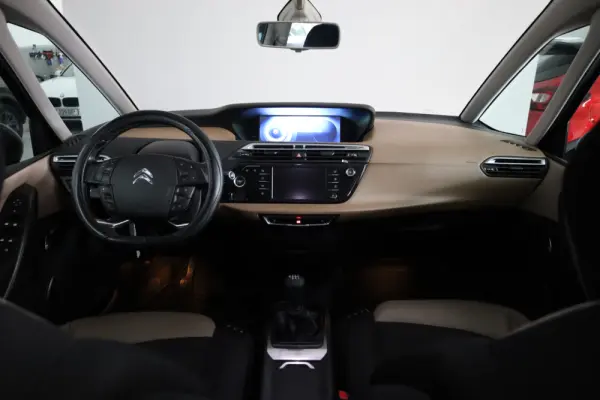Citroen C4 Grand Picasso 1.6 HDi FAP (7L) Exclusive 11