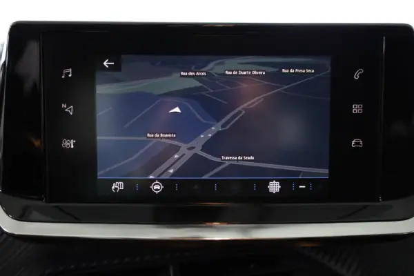 Peugeot 2008 Active Pack EAT8 12