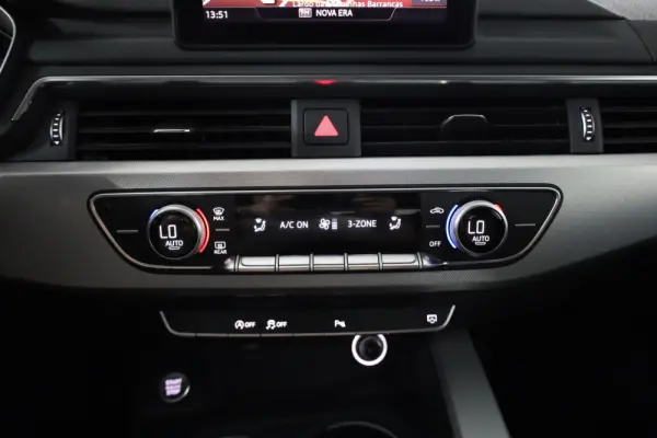 Audi A4 Avant 2.0 TDI S tronic sport 13