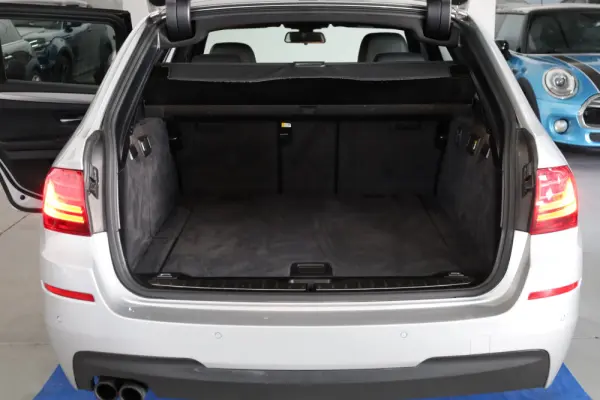 BMW 520 d Pack M Auto 27