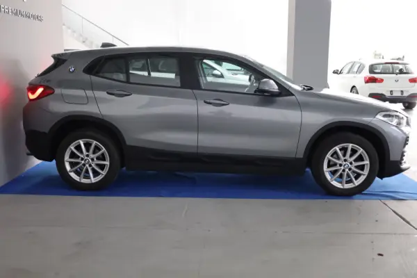 BMW X2 18 d sDrive 4