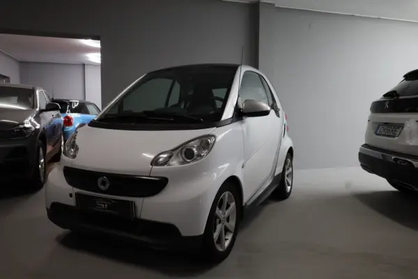 Smart ForTwo Coupé 1.0 mhd Pure 71 Softouch 1