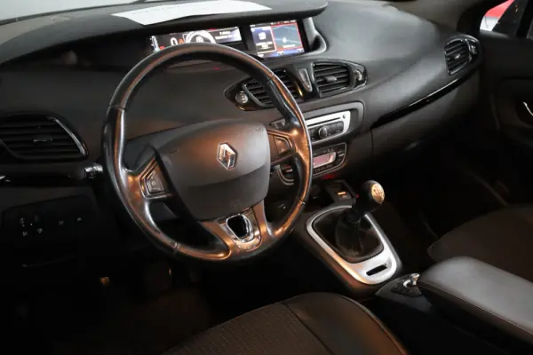 Renault Grand Scénic ENERGY dCi 110 LIMITED 23