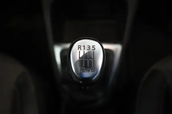 Renault Captur 1.3 TCe Exclusive 23