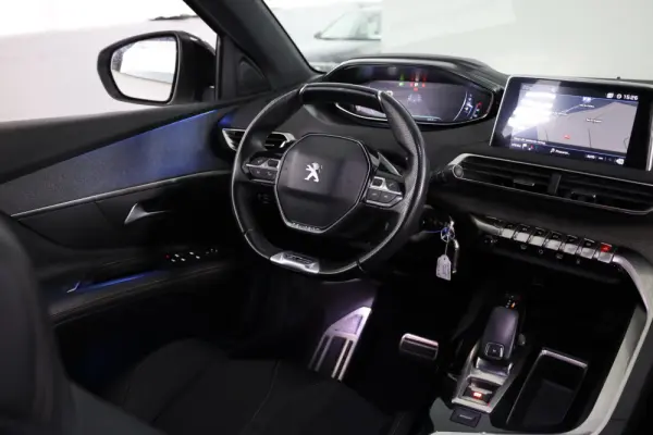 Peugeot 3008 1.5 BlueHDi GT Line EAT8 16
