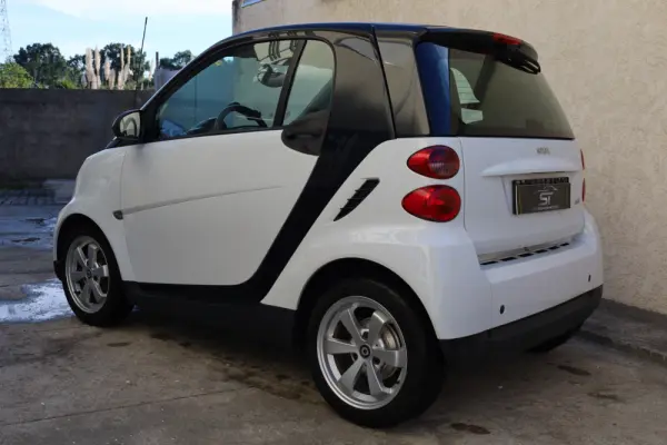 Smart ForTwo Coupé 1.0 mhd Pure 61 9