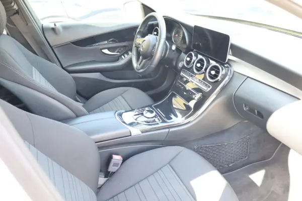 Mercedes-Benz C 180 d Station 9G-TRONIC 9