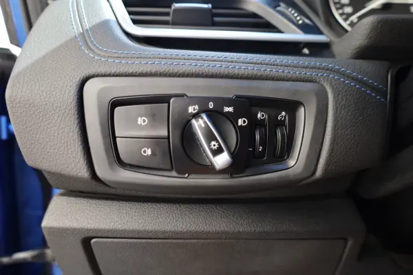 BMW 218 Active Tourer d Aut. M Sport 6