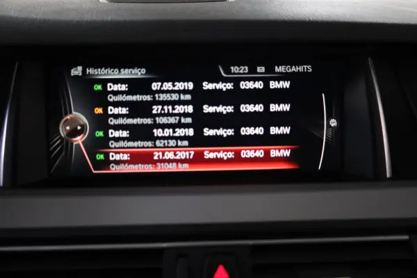 BMW 520 d Pack M Auto 16