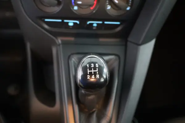 Ford Focus 1.0 EcoBoost S&S COOL&CONNECT 13