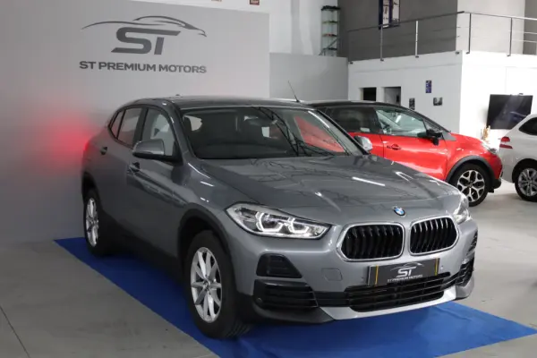 BMW X2 18 d sDrive 3