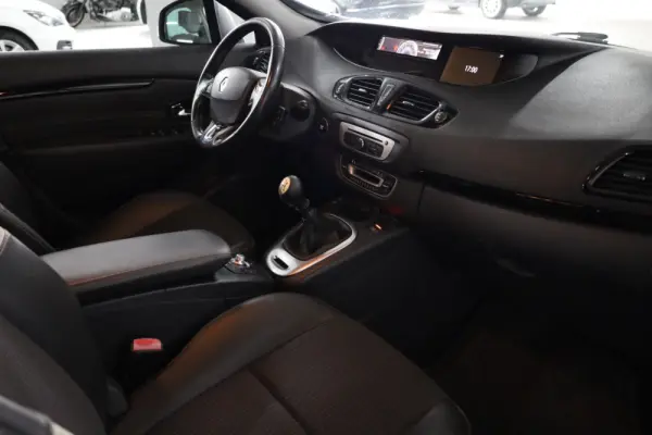 Renault Grand Scénic ENERGY dCi 110 LIMITED 5