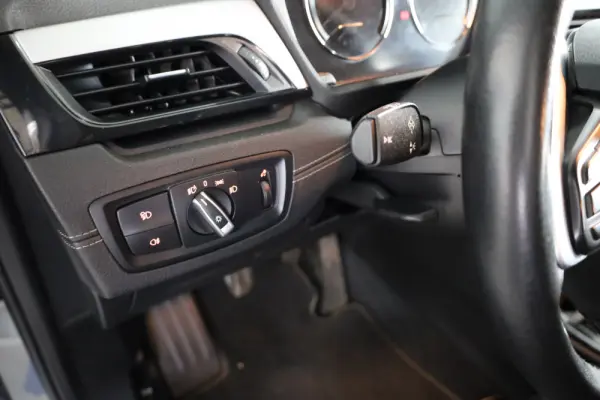 BMW X2 18 d sDrive 7