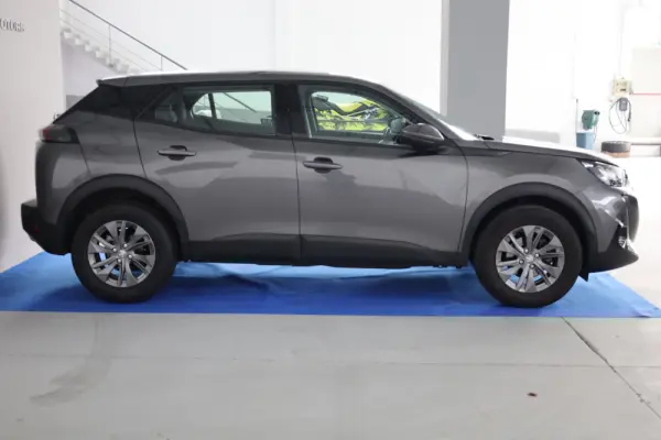Peugeot 2008 Active Pack EAT8 4