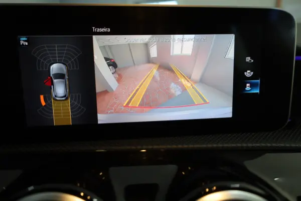 Mercedes-Benz A 180 d 7G-DCT AMG Line 14