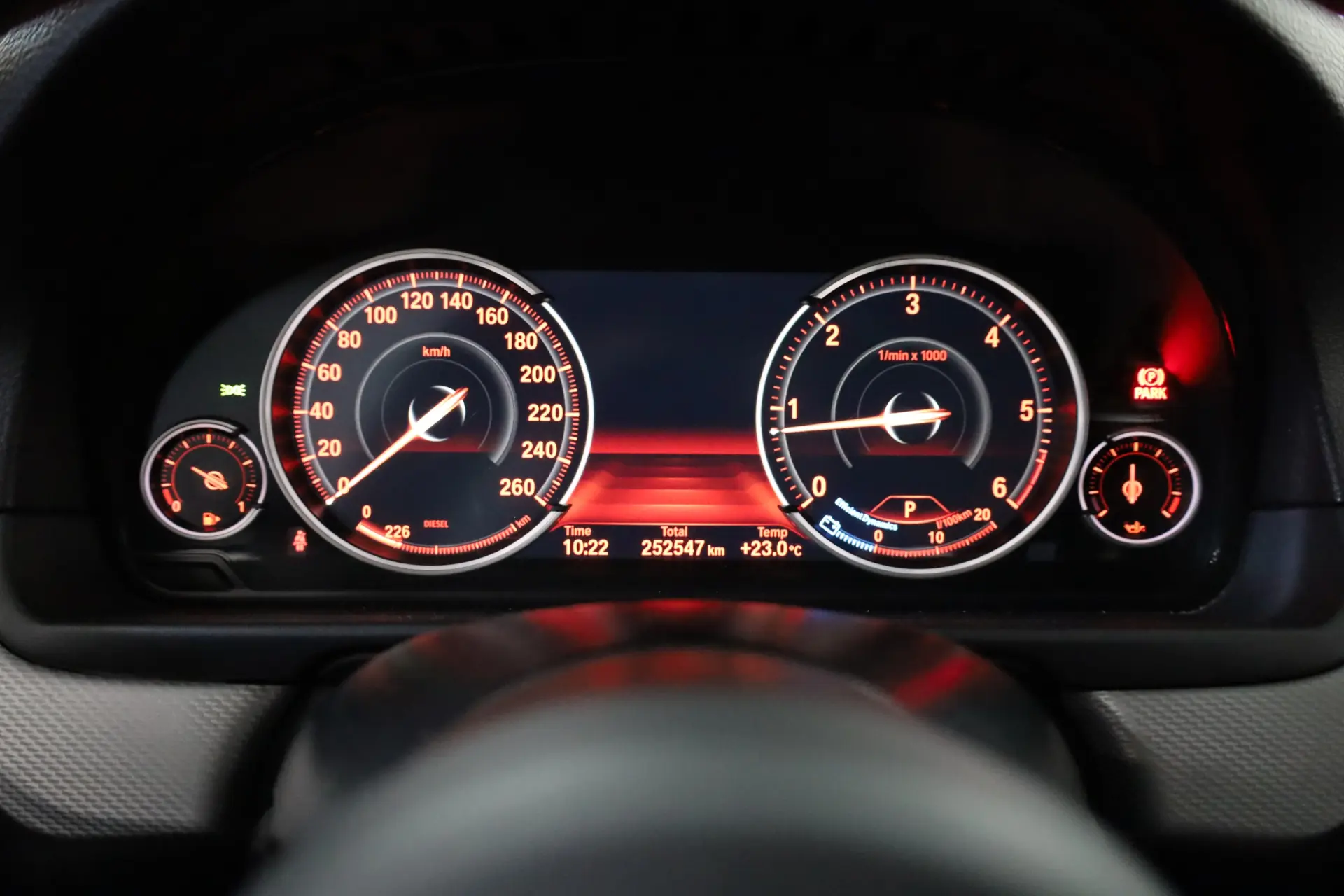 BMW 520 d Pack M Auto 12
