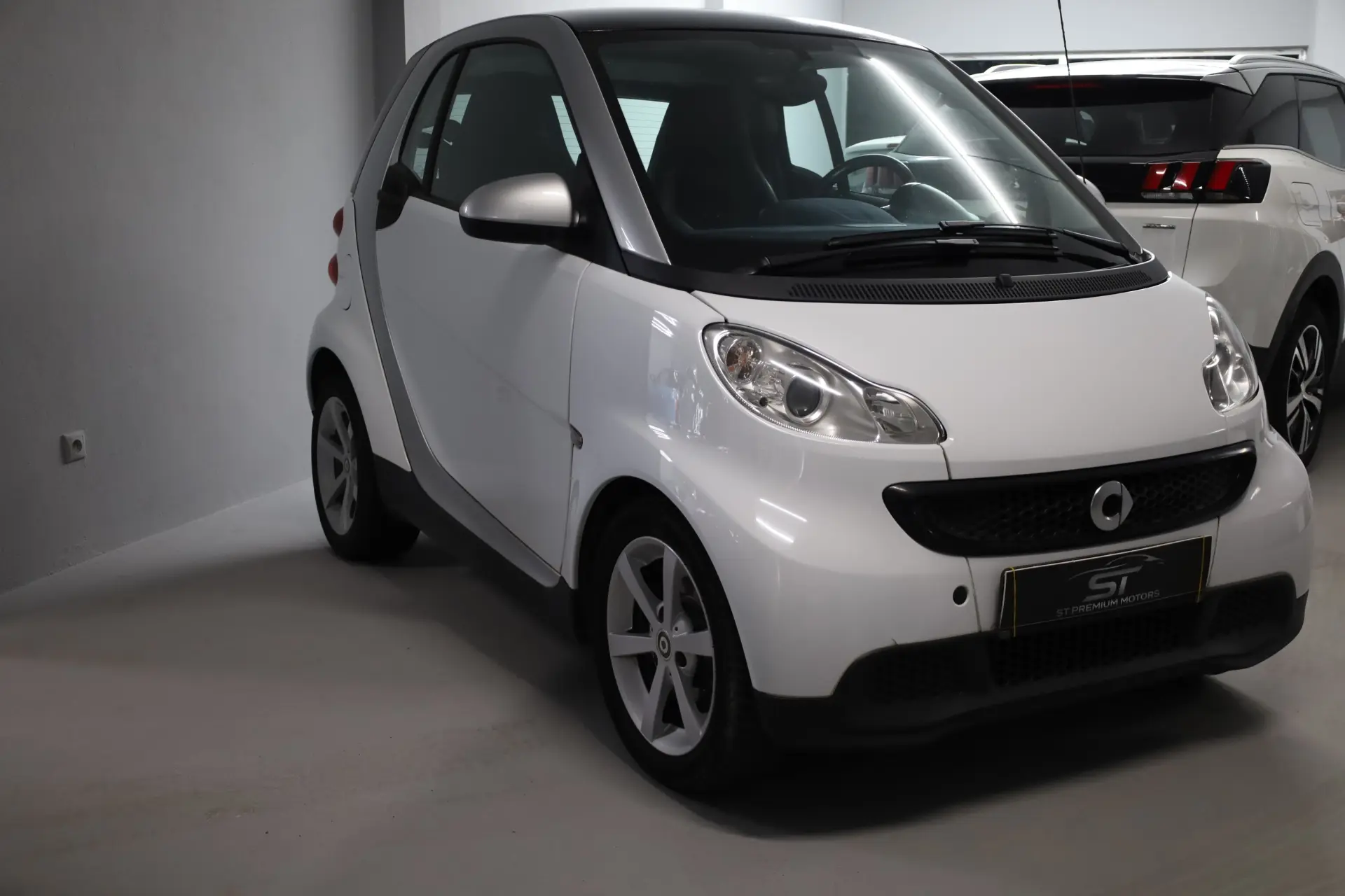Smart ForTwo Coupé 1.0 mhd Pure 71 Softouch 3