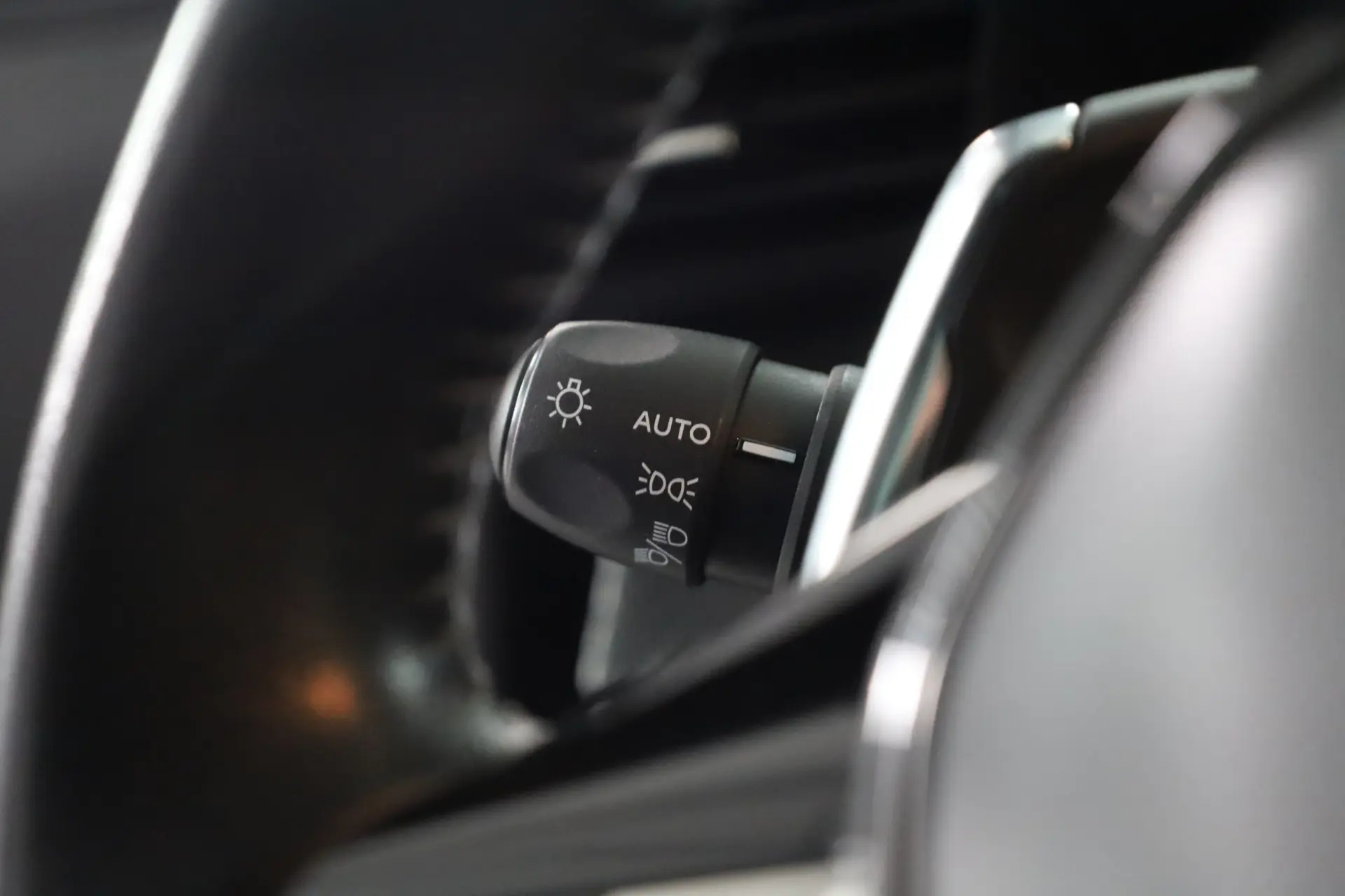 Peugeot 2008 Active Pack EAT8 7