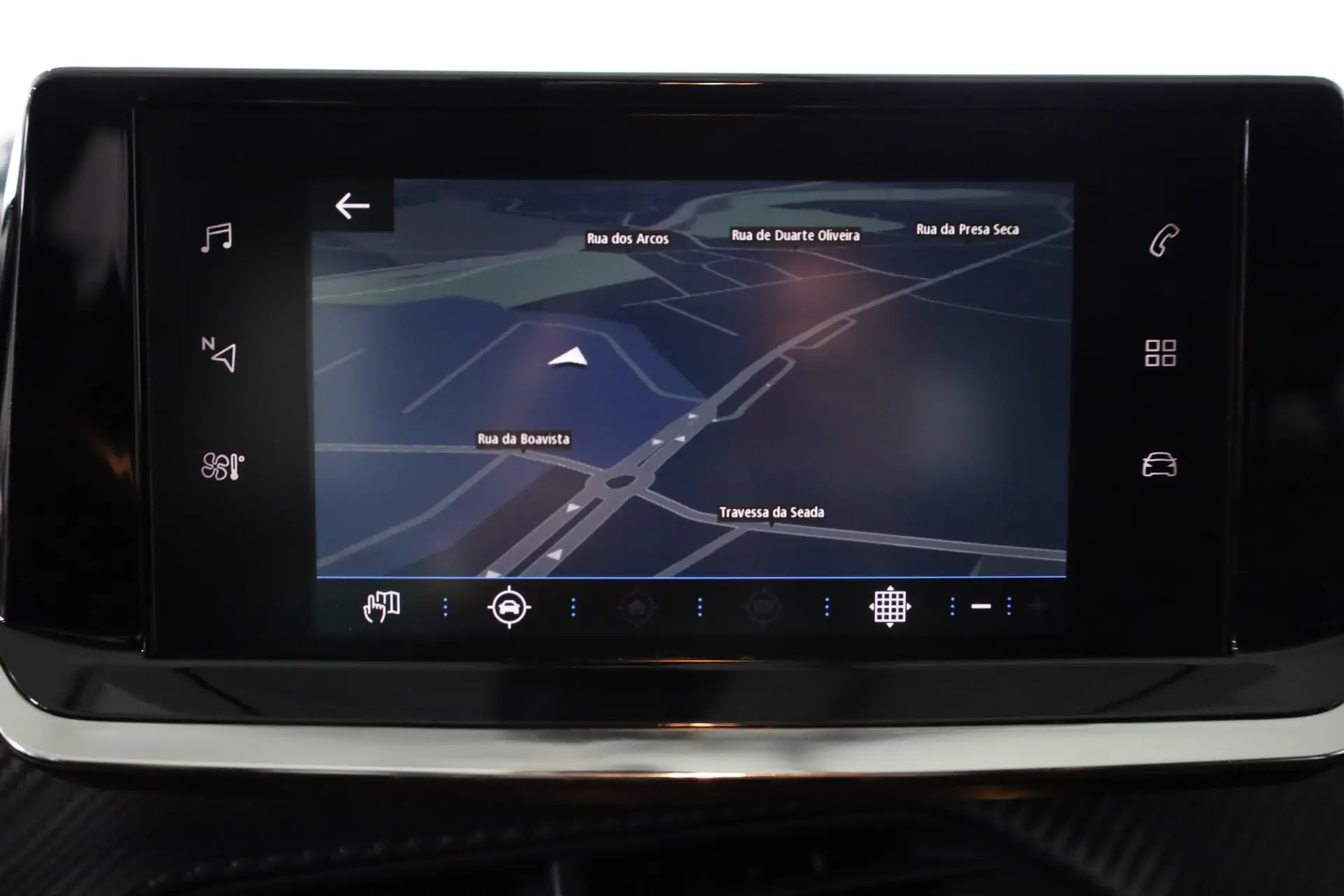Peugeot 2008 Active Pack EAT8 12