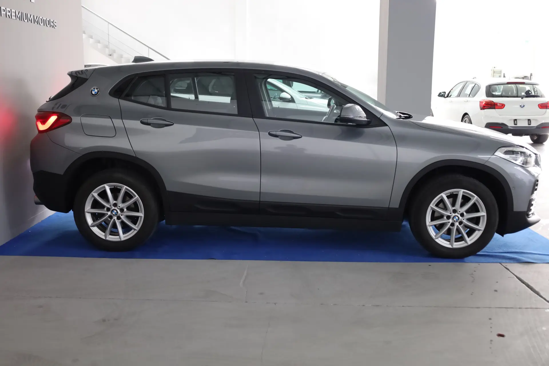 BMW X2 18 d sDrive 4