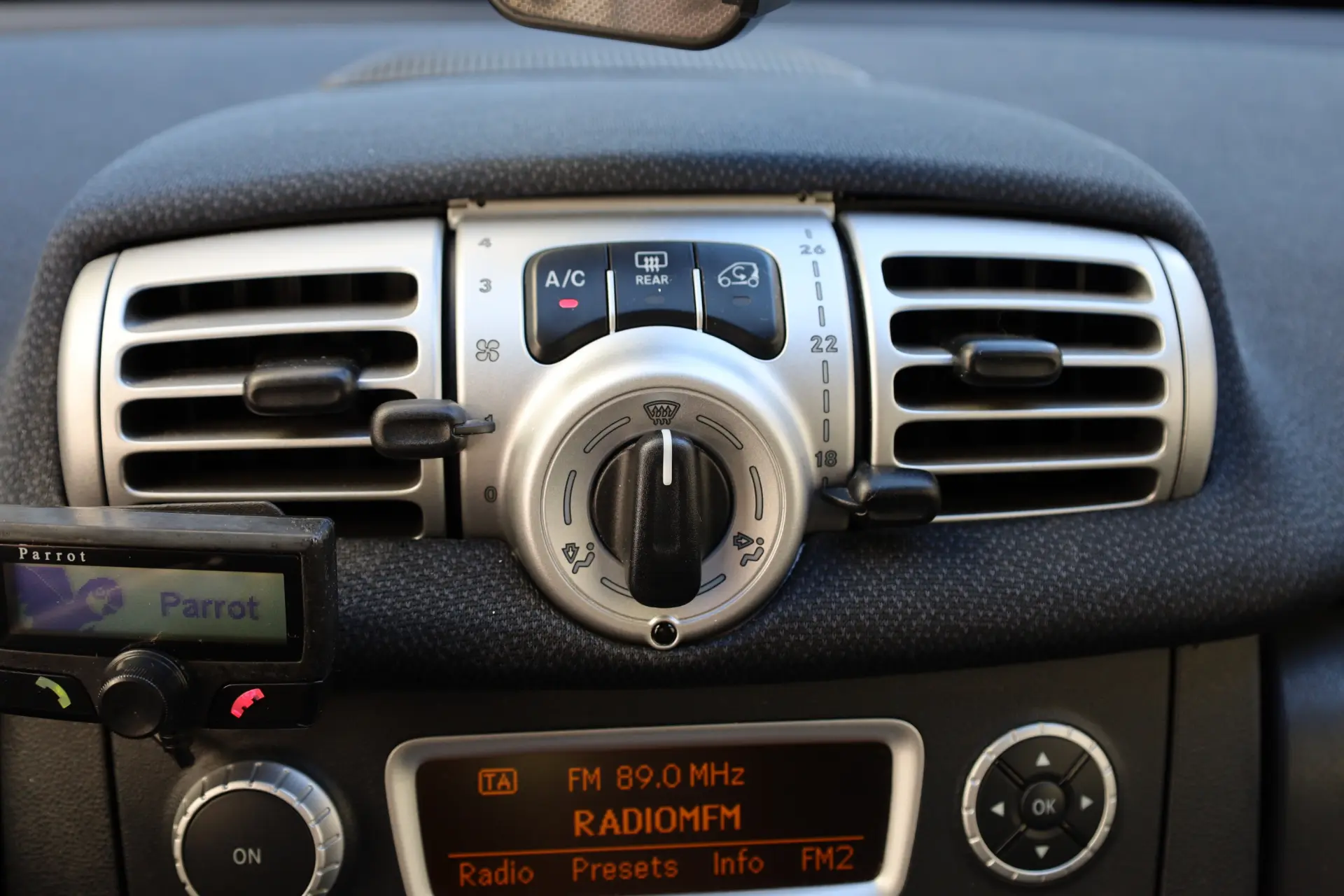Smart ForTwo Coupé 1.0 mhd Pure 61 5