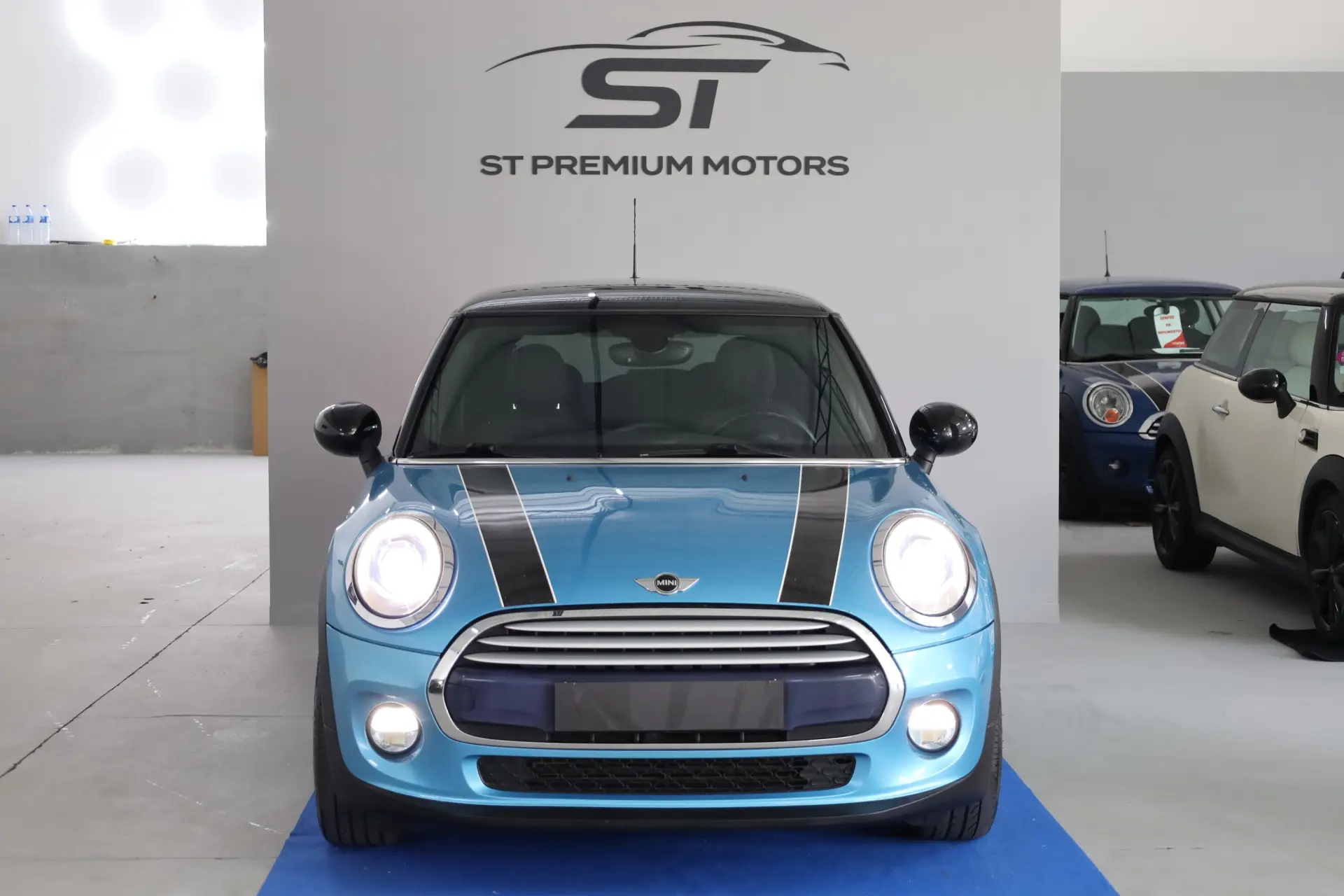 MINI 3 Portas Cooper D 2