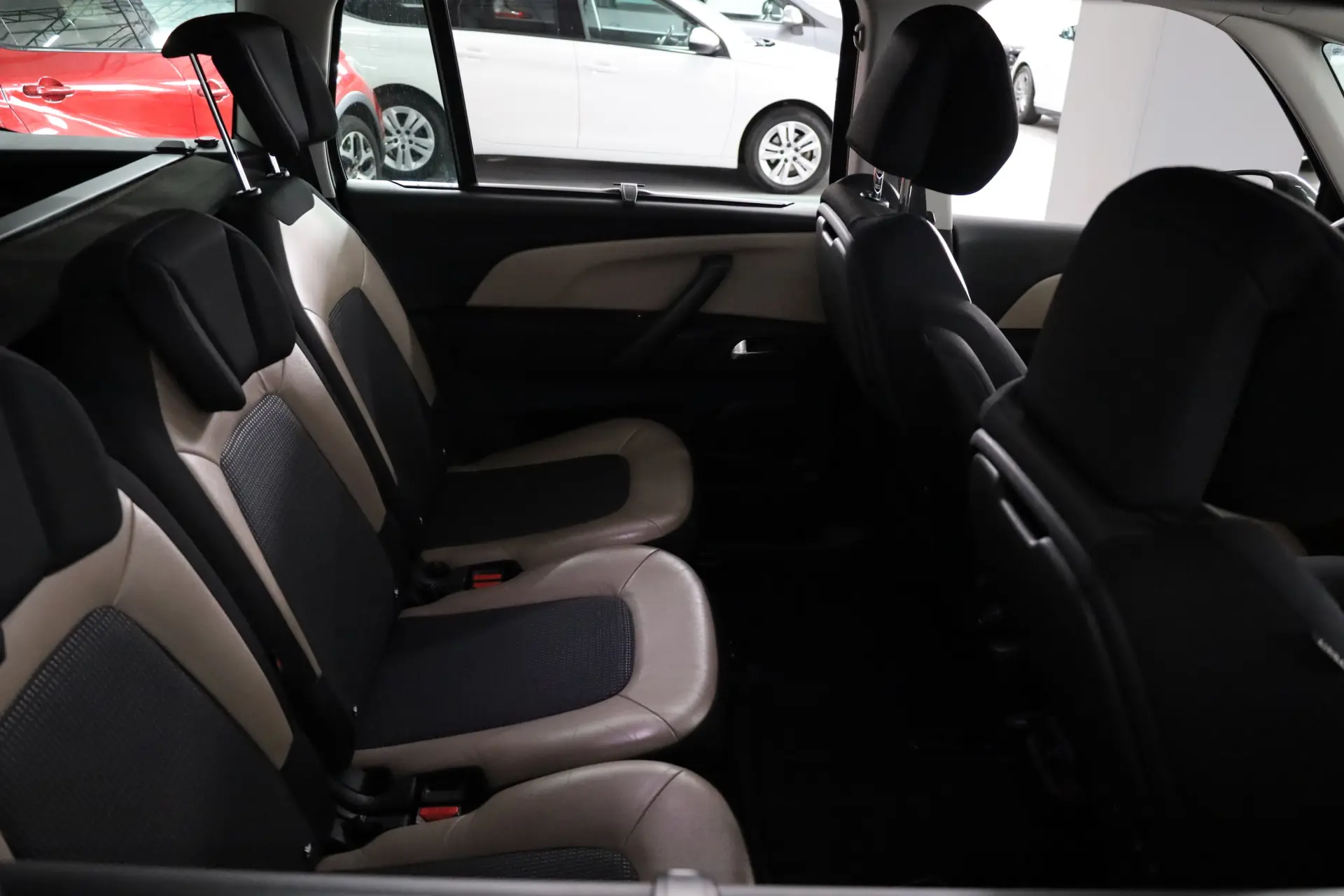 Citroen C4 Grand Picasso 1.6 HDi FAP (7L) Exclusive 18