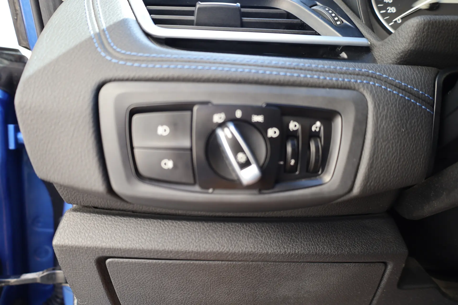 BMW 218 Active Tourer d Aut. M Sport 5