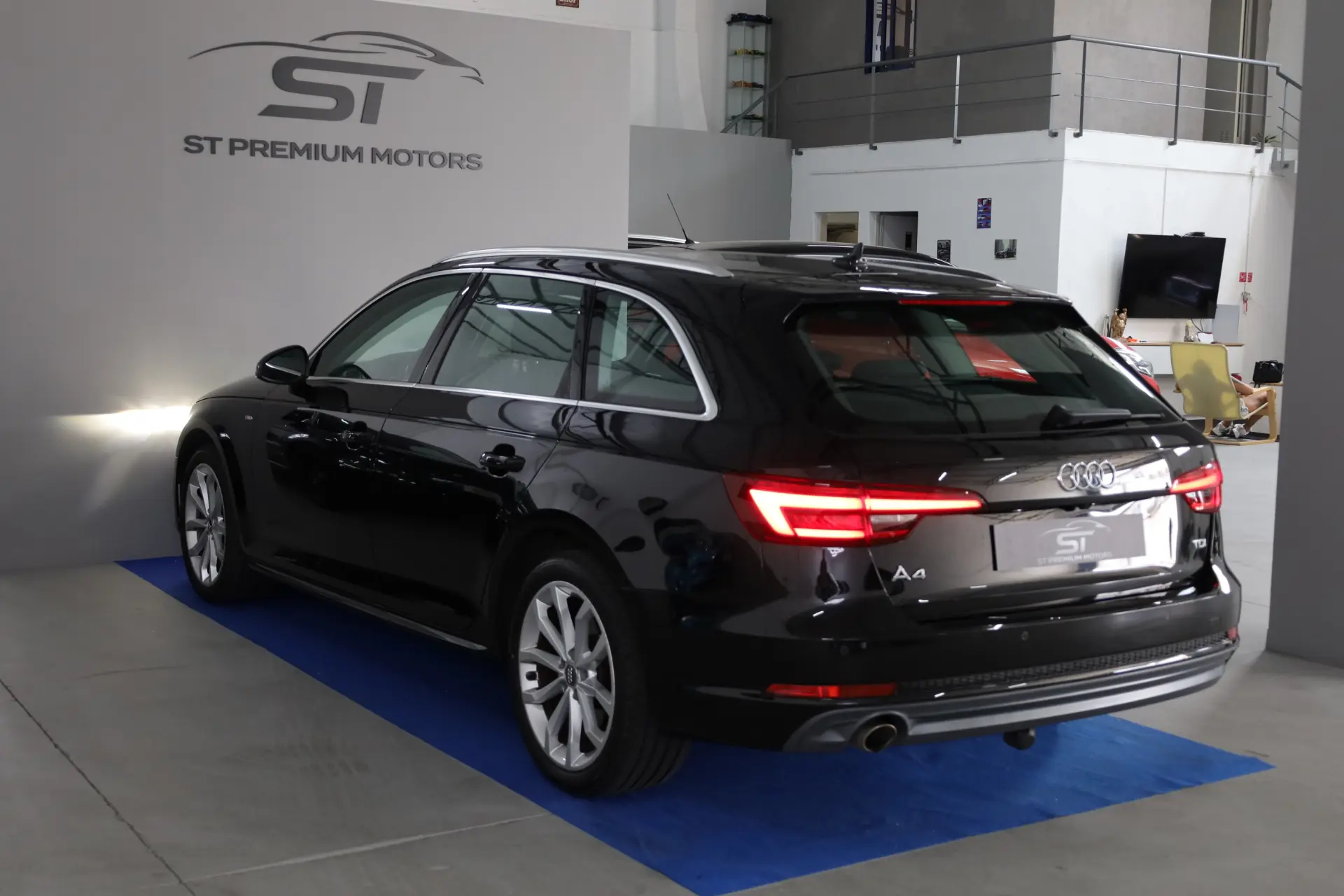 Audi A4 Avant 2.0 TDI S tronic sport 24