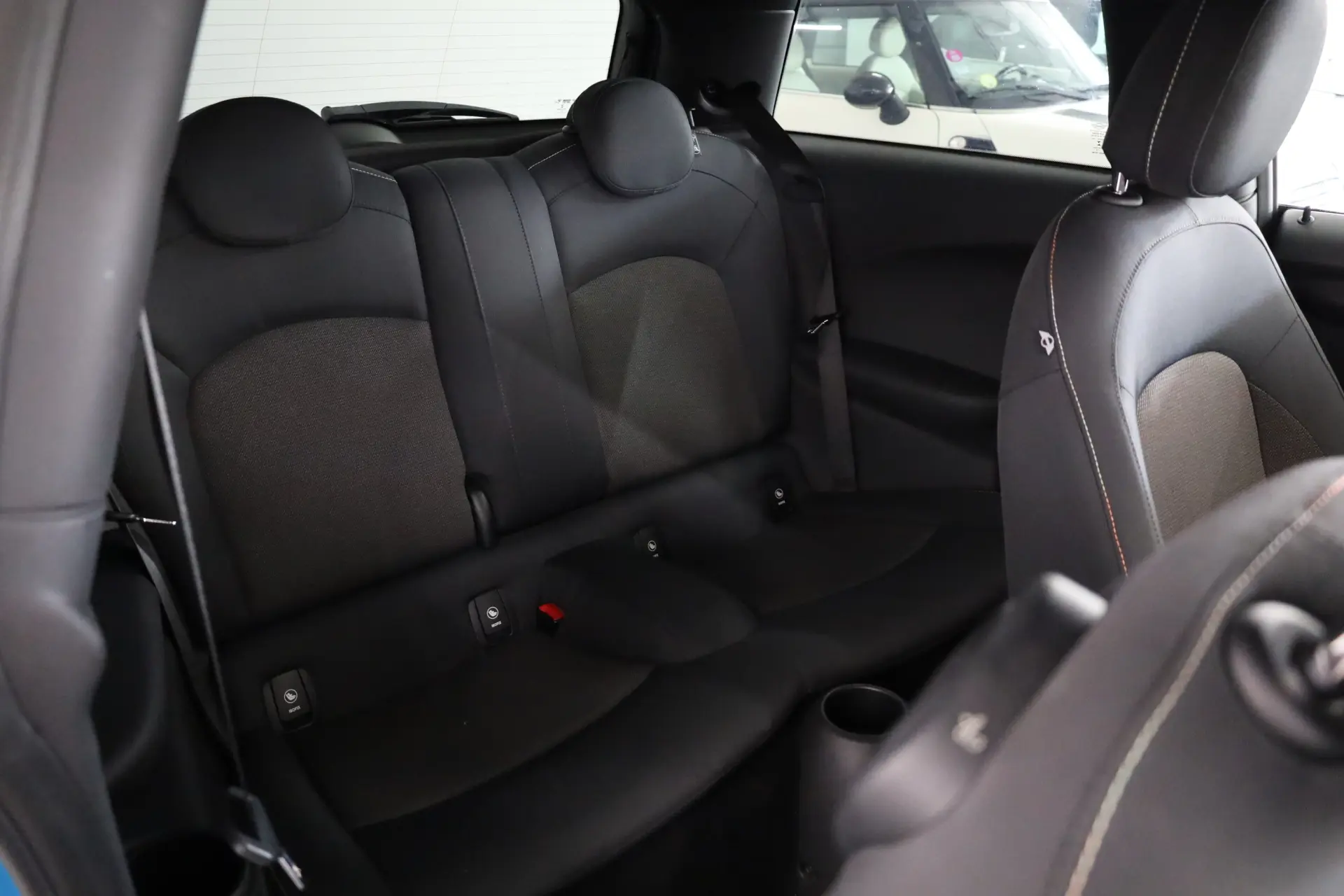 MINI 3 Portas Cooper D 13