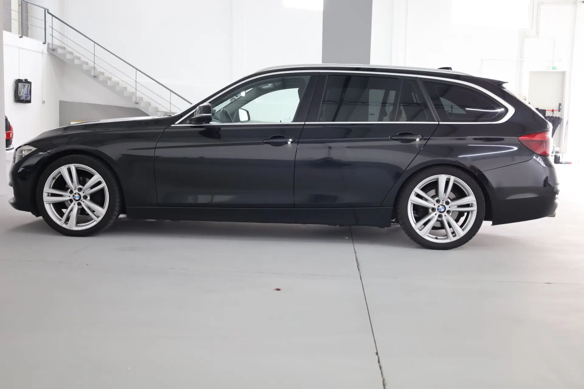 BMW 320 d Aut. Luxury Line 5