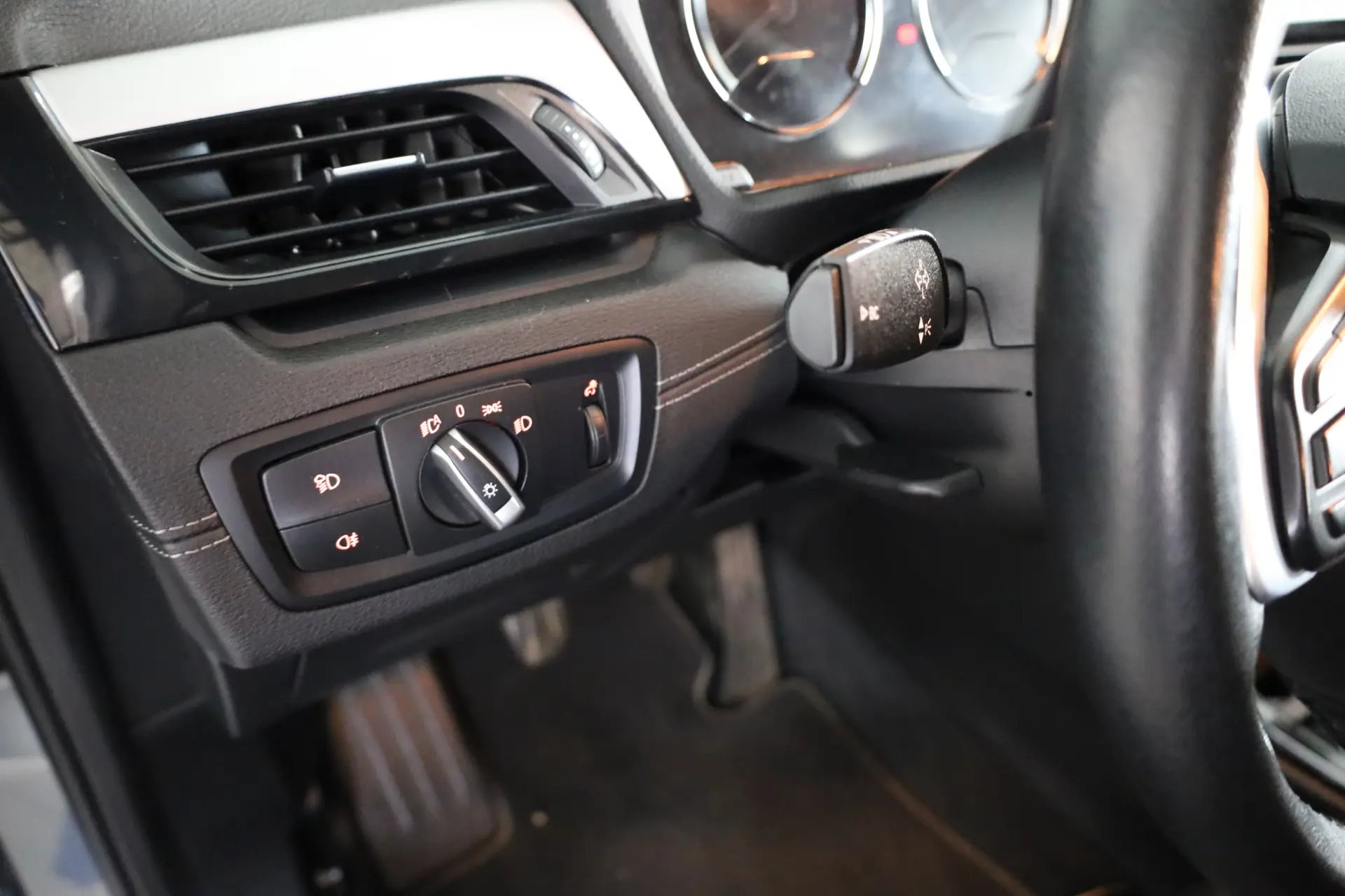 BMW X2 18 d sDrive 7