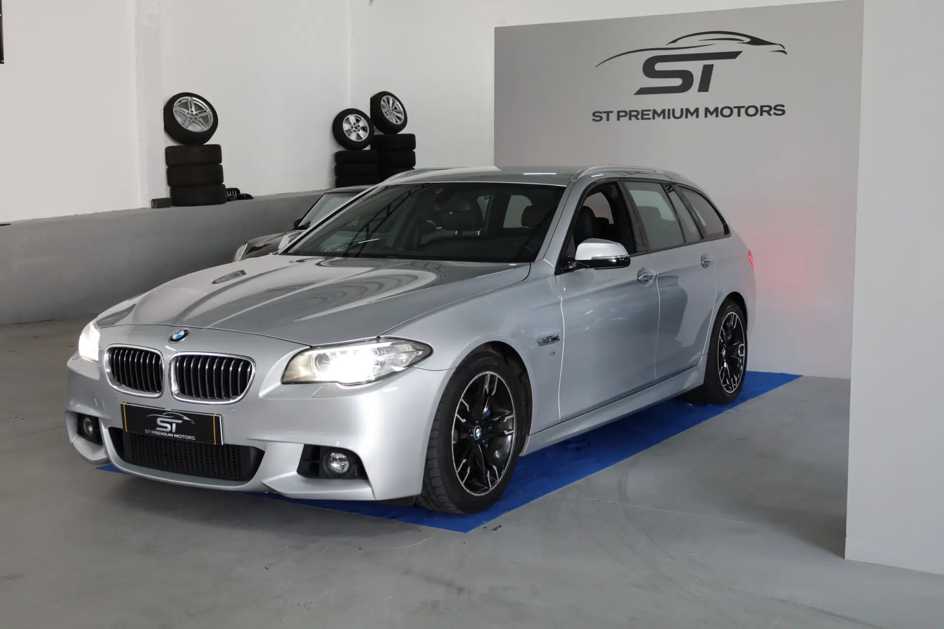 BMW 520 d Pack M Auto 1