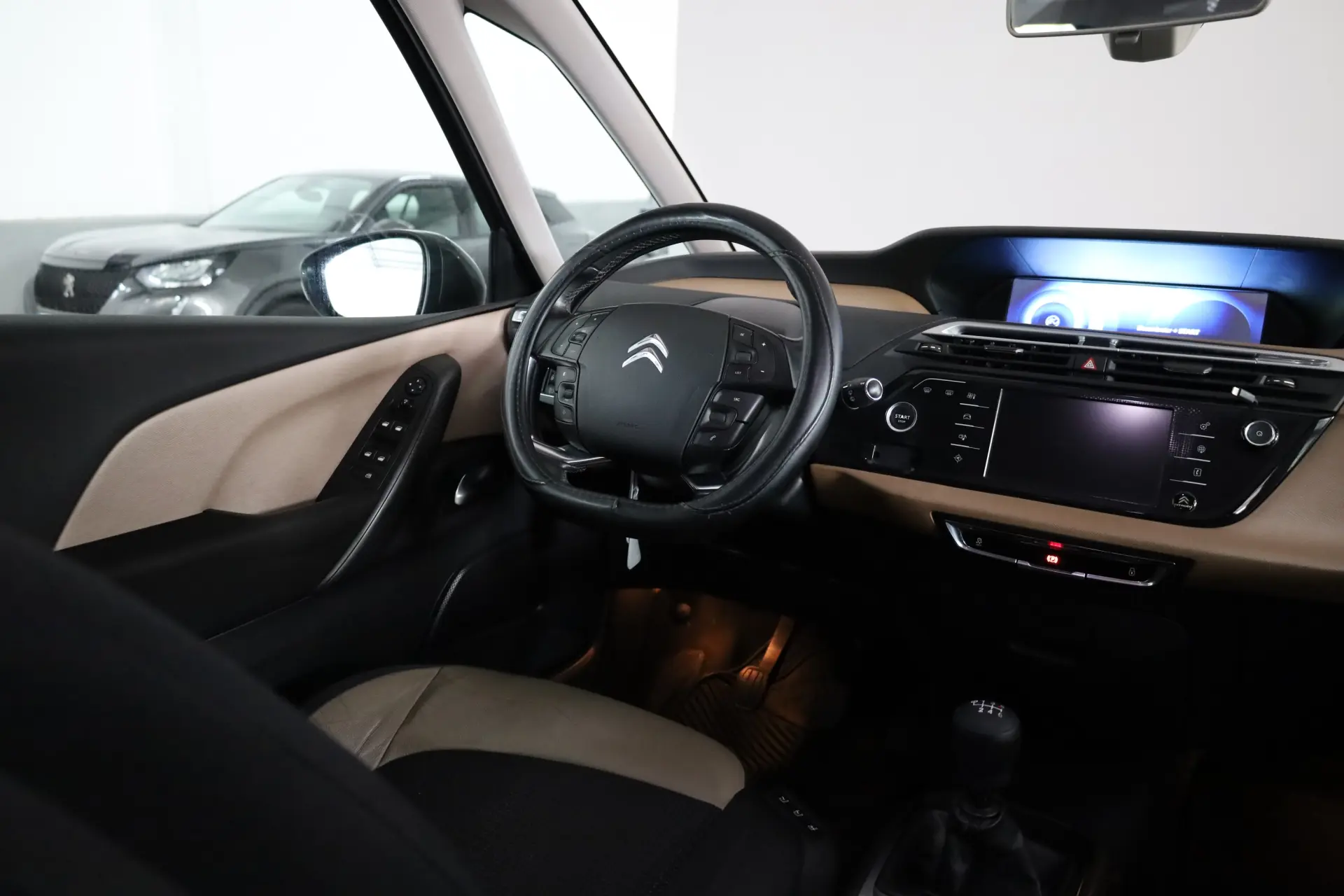 Citroen C4 Grand Picasso 1.6 HDi FAP (7L) Exclusive 12