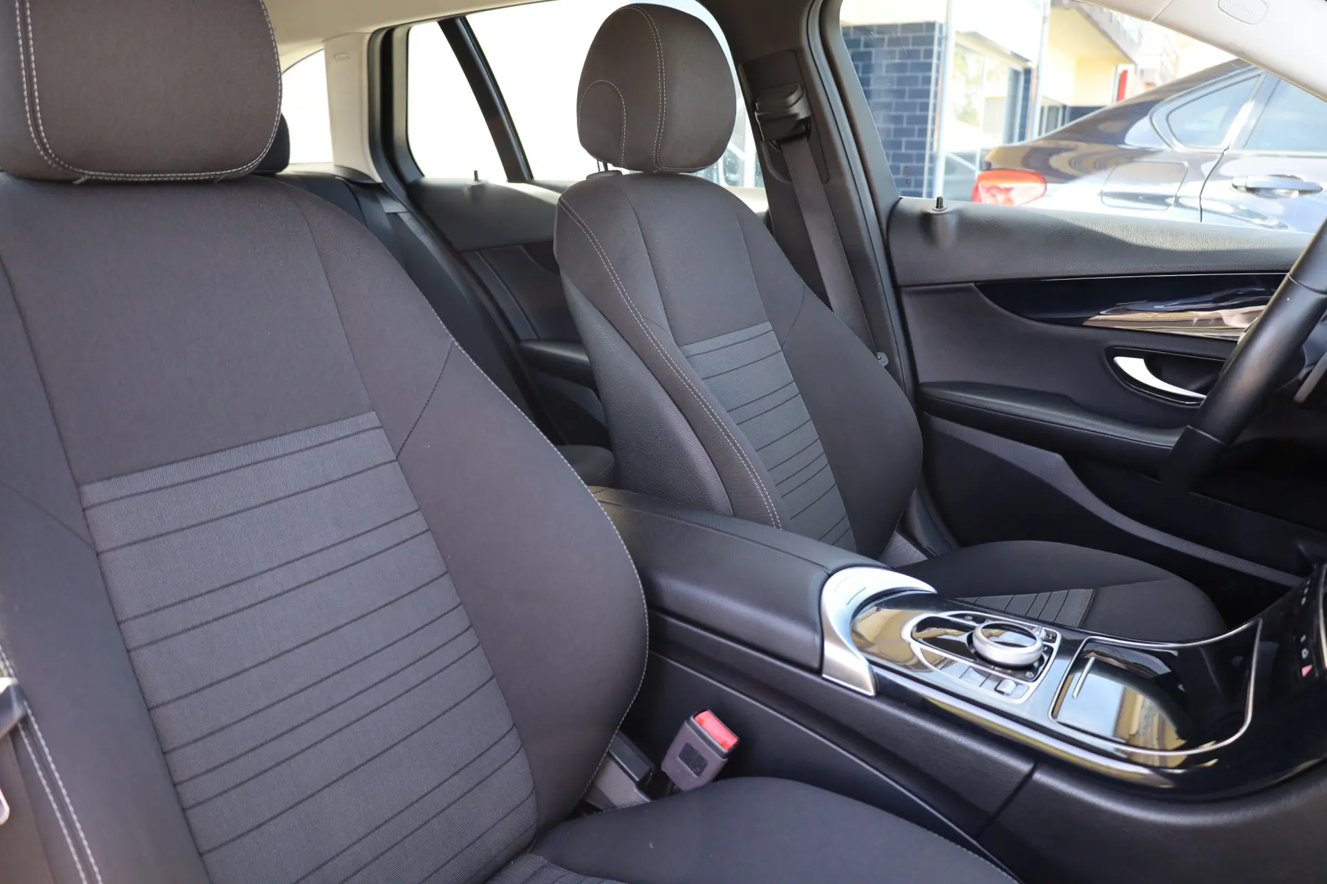 Mercedes-Benz C 180 d Station 9G-TRONIC 8