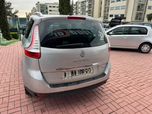 Renault Grand Scénic ENERGY dCi 110 LIMITED 14