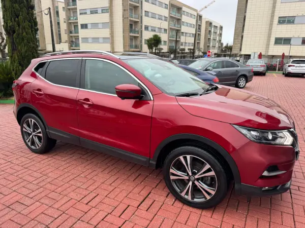 Nissan Qashqai 1.2 DIG-T N-Connecta 12