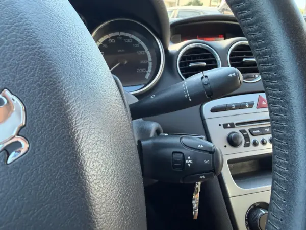 Peugeot 308 CC 1.6 VTi Active 26
