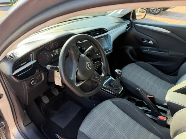 Opel Corsa 1.5 D Business 4