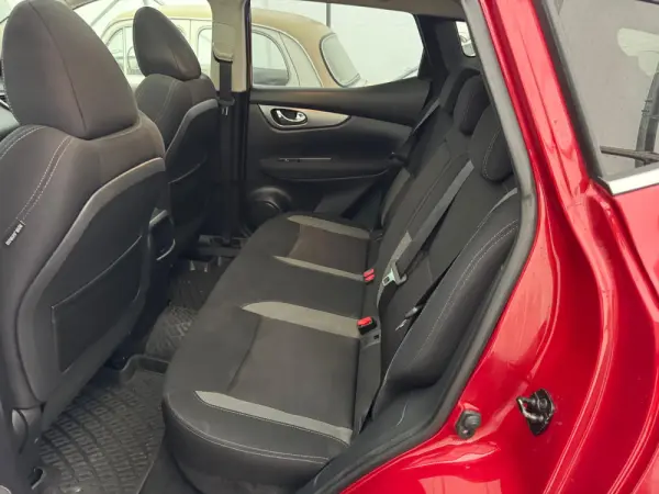 Nissan Qashqai 1.2 DIG-T N-Connecta 17