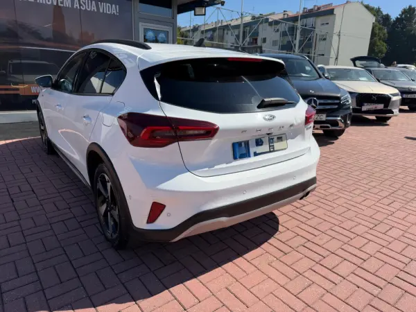 Ford Focus 1.0 EcoBoost Titanium 42