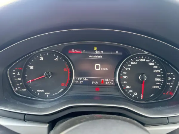 Audi A4 Avant 35 TDI S tronic 26