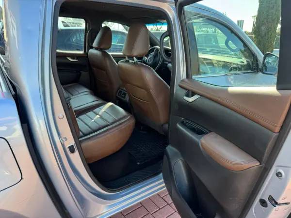 Mercedes-Benz X 350 d Power 4-Matic 26