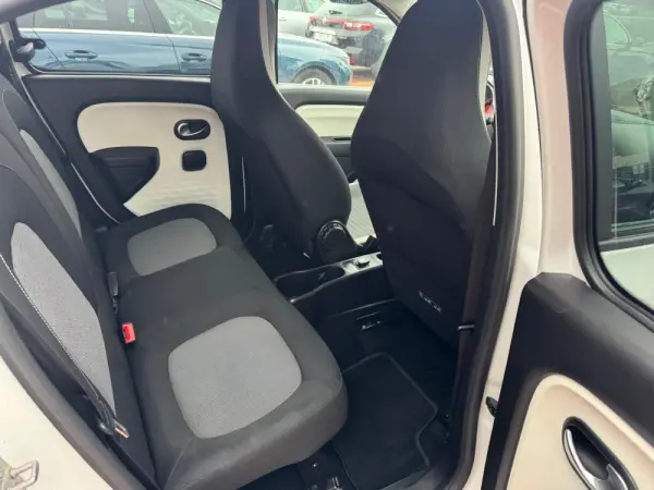Renault Twingo 1.0 SCe Zen 17