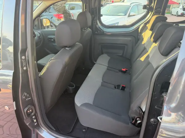 Dacia Dokker Blue dCi 95 Comfort 8