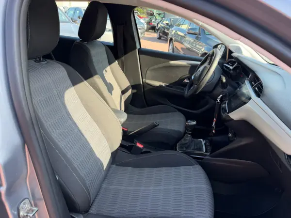Opel Corsa 1.5 D Business 19